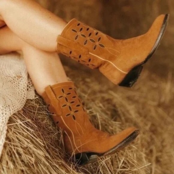 Planet Cowboy for Anthropologie Down and Dirty Pee Wee Boots 8 - Picture 2 of 12